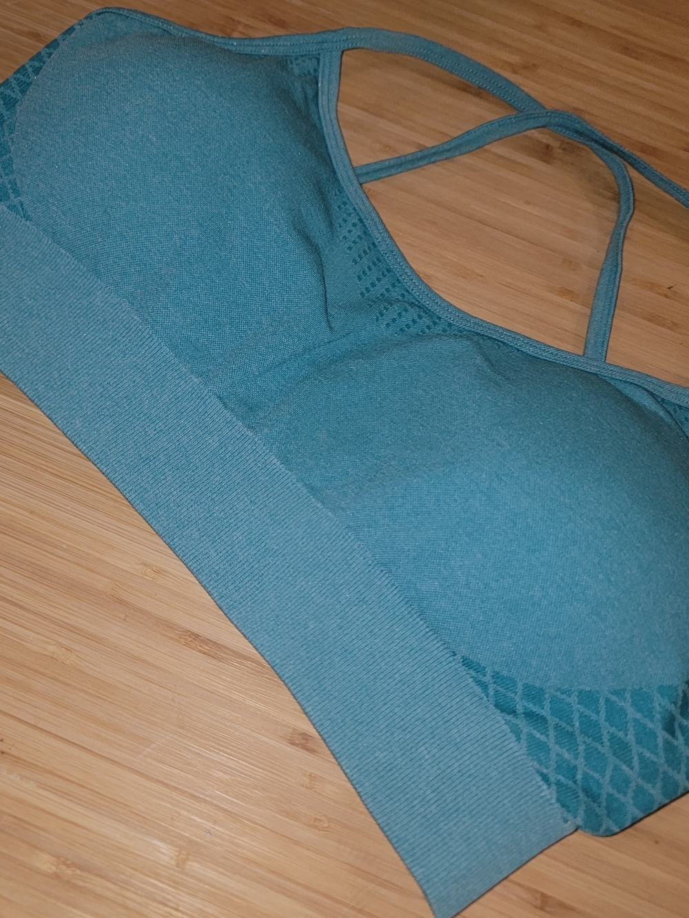 4 Pack - Comfort Stretch Seamless Sports Bra - Teal , Blue, White, Black Nwot